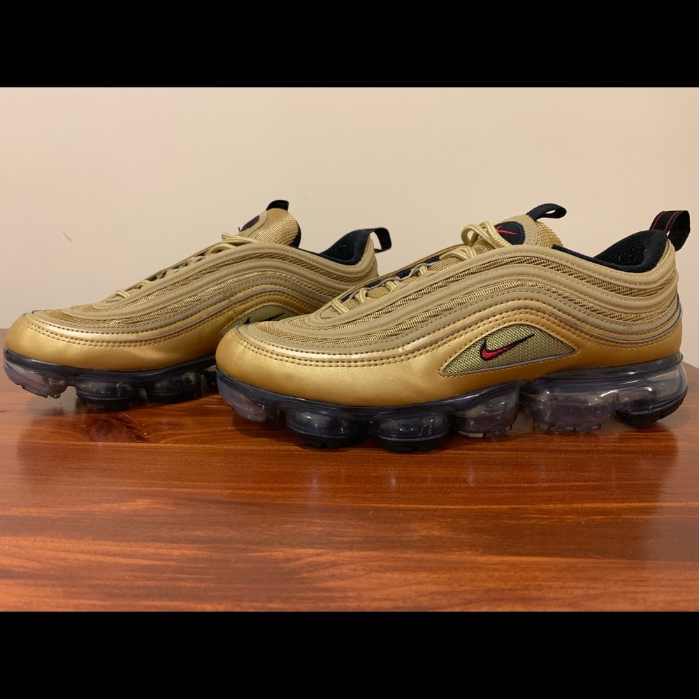 Nike Air Max Vapormax 97 Metallic Gold | Size 9
